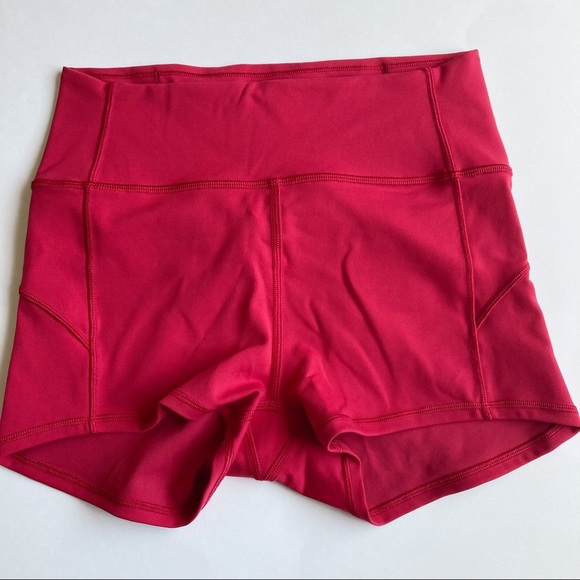 lululemon • in movement shorts